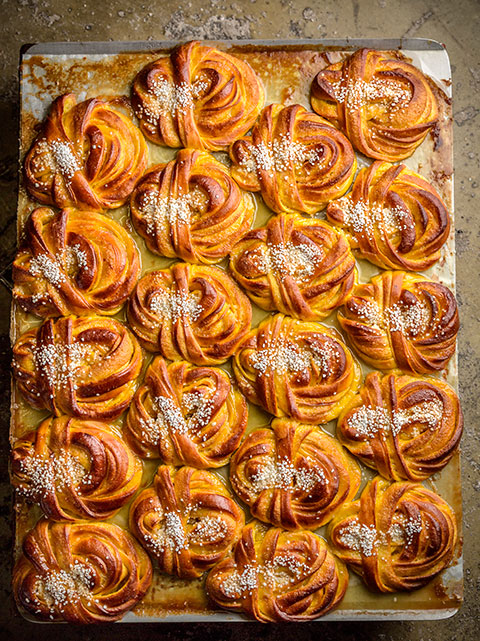 Cinnamon buns Cinnamon buns