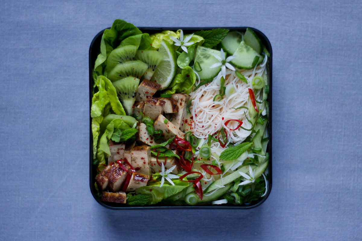 bentoboxes_noodles