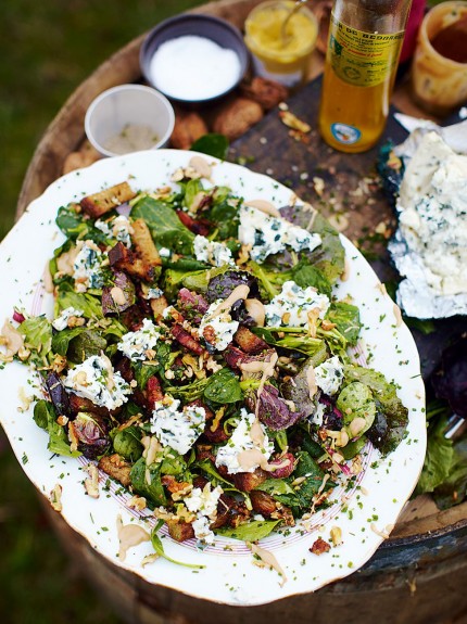Roquefort salad