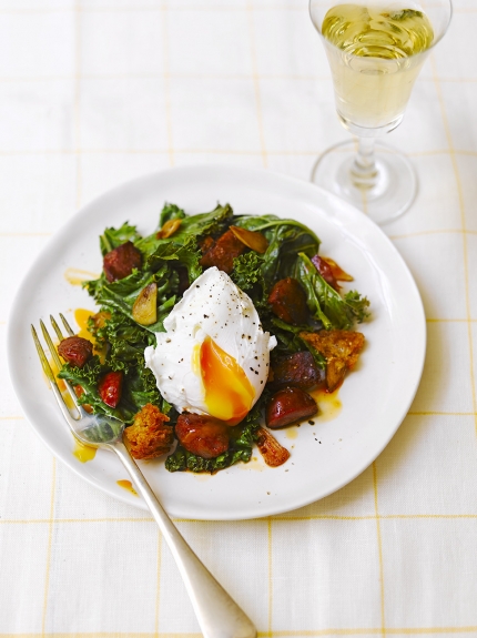 Image of kale, chorizo and poached egg