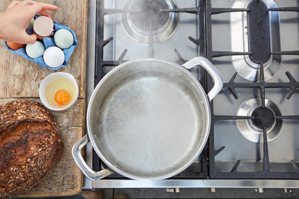 How to make perfectly poached eggs Features Jamie Oliver
