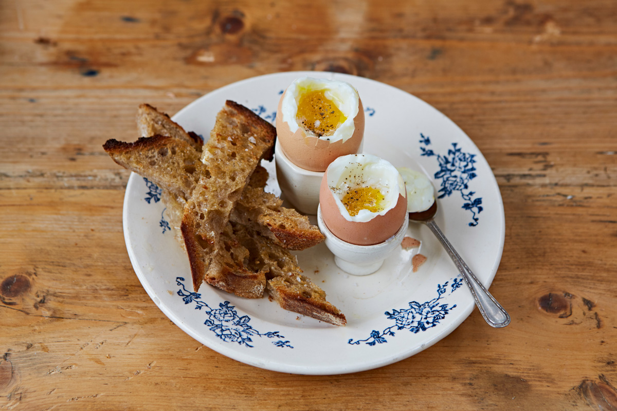 How to boil perfect eggs Features Jamie Oliver