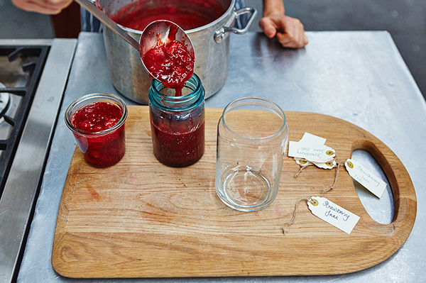 Preserving summer - how to make your own jam
